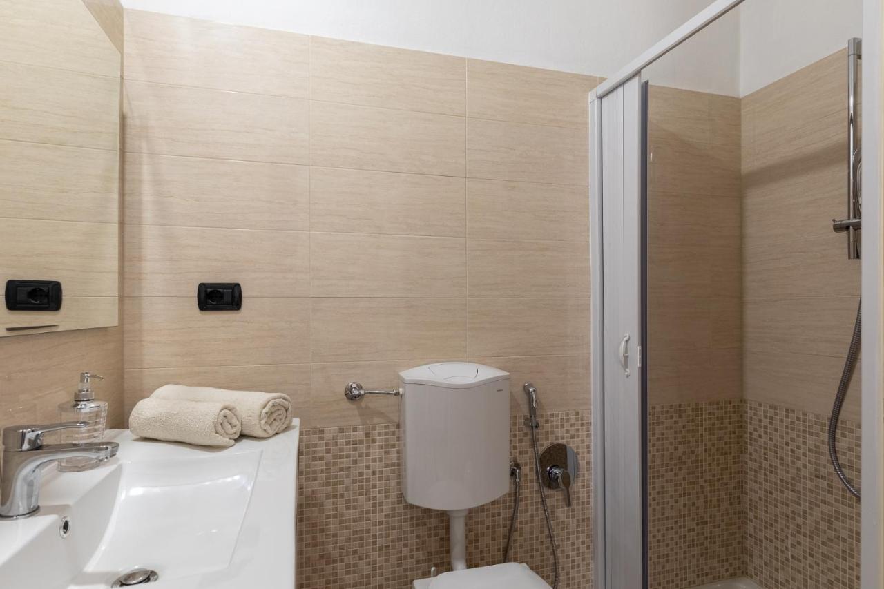 Easy Stay Verona Rooms Екстер'єр фото