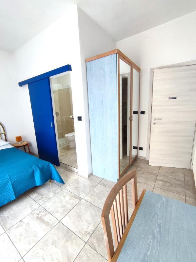 Easy Stay Verona Rooms Екстер'єр фото
